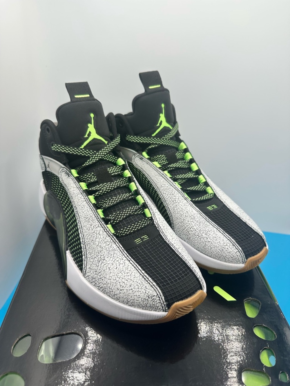 NEW! Air Jordan XXXV SP-Z Bayou Boys. Men’s size 8.5. BRAND NEW!
